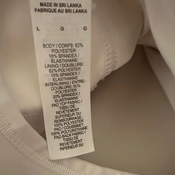 Nike Women's Soft White Sports Bra - Picture 4 of 4